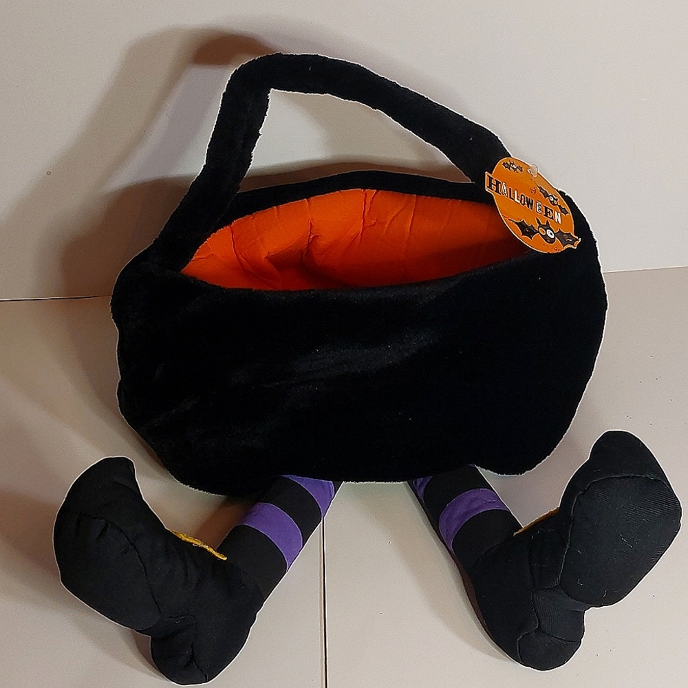 PLUSH WITCH SKIRT BASKET WITH HANDLE, LEGS. VELOR, 2001